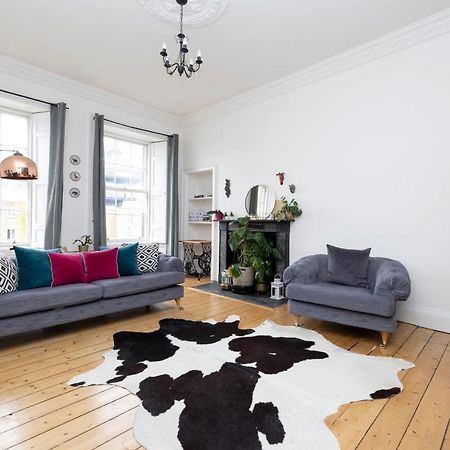Altido Glamorous 2-Bed Flat Near Edinburgh Castle Extérieur photo