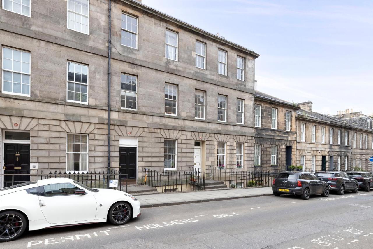 Altido Glamorous 2-Bed Flat Near Edinburgh Castle Extérieur photo