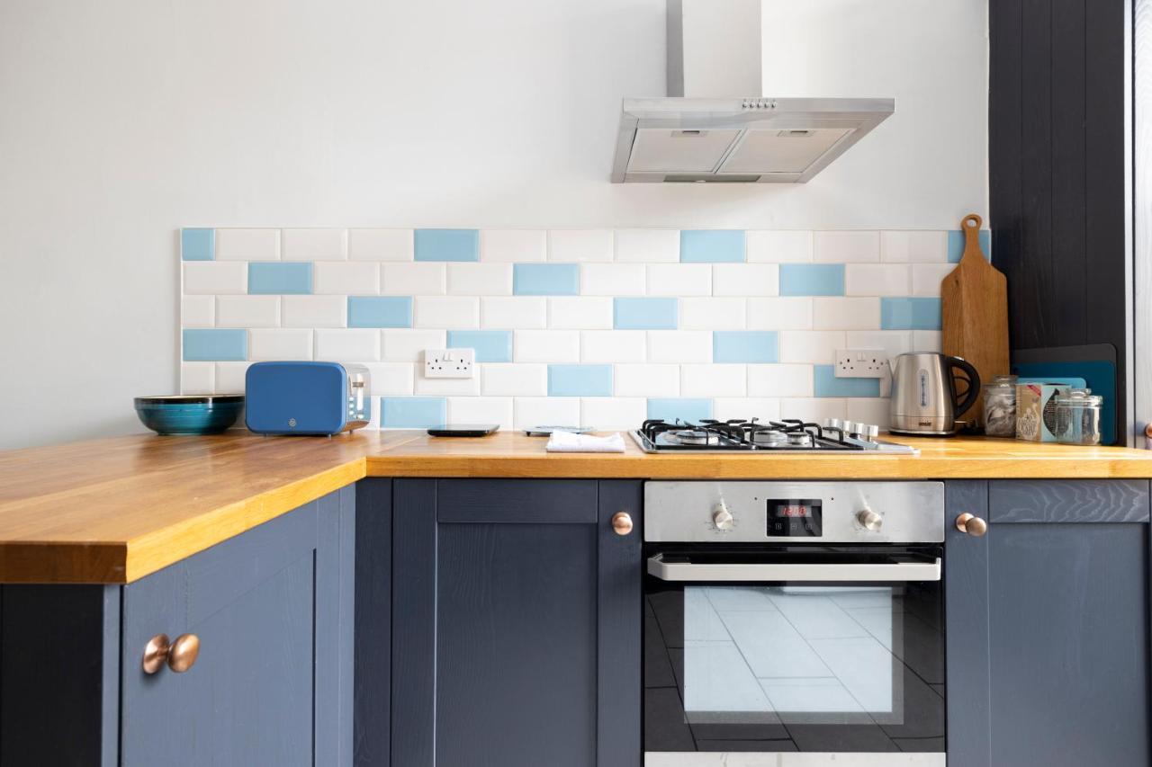Altido Glamorous 2-Bed Flat Near Edinburgh Castle Extérieur photo