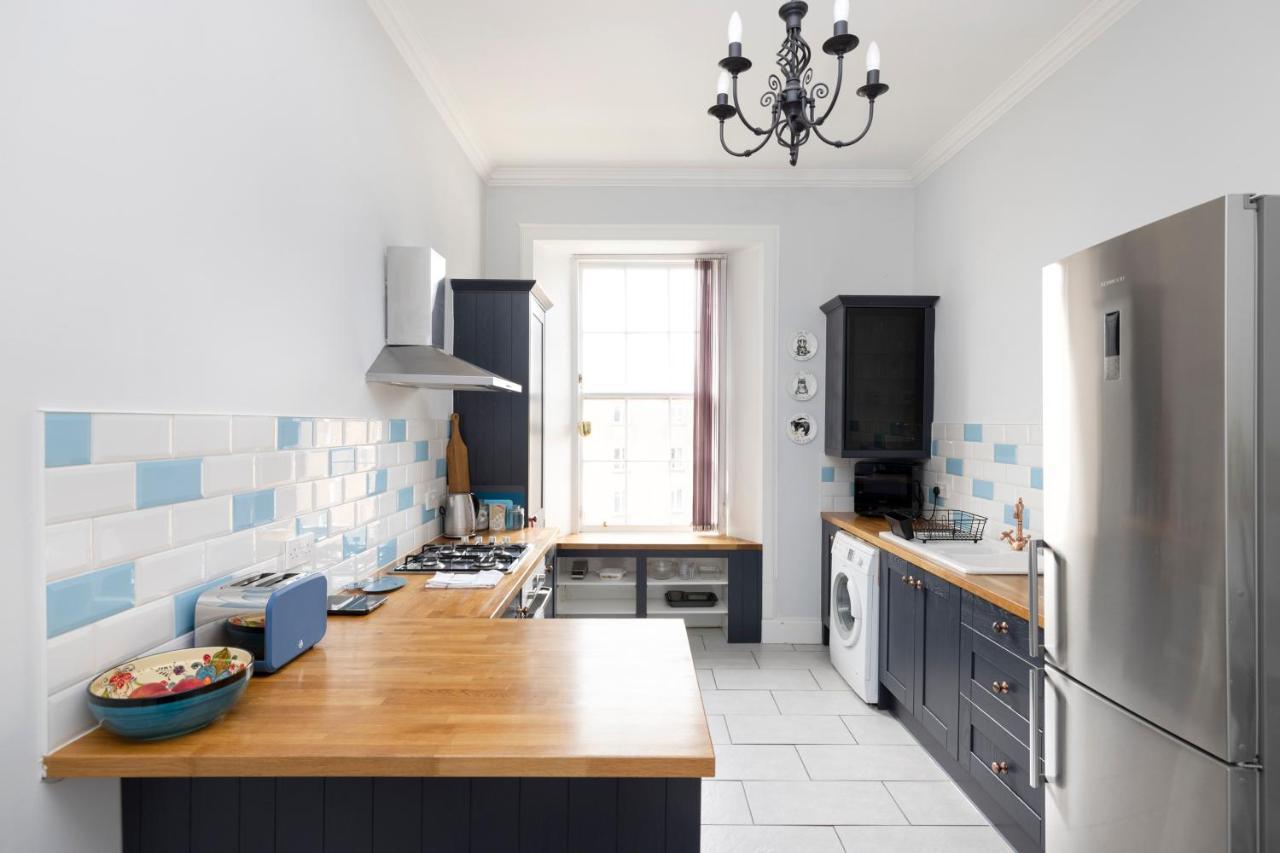 Altido Glamorous 2-Bed Flat Near Edinburgh Castle Extérieur photo