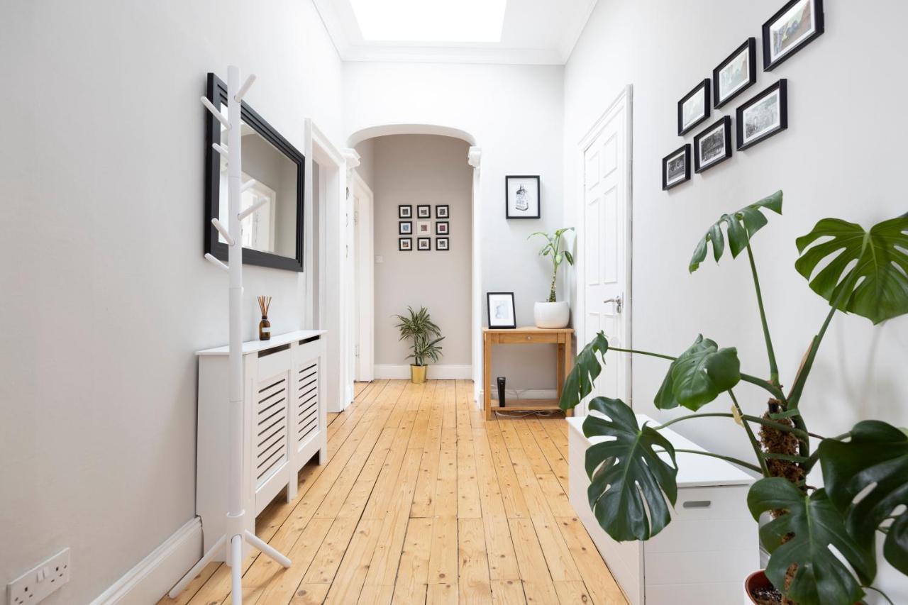 Altido Glamorous 2-Bed Flat Near Edinburgh Castle Extérieur photo