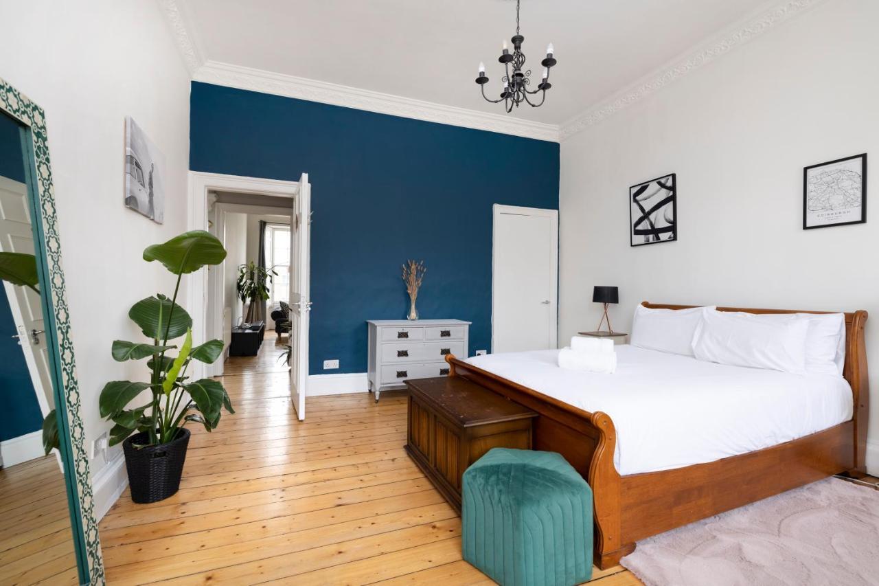 Altido Glamorous 2-Bed Flat Near Edinburgh Castle Extérieur photo